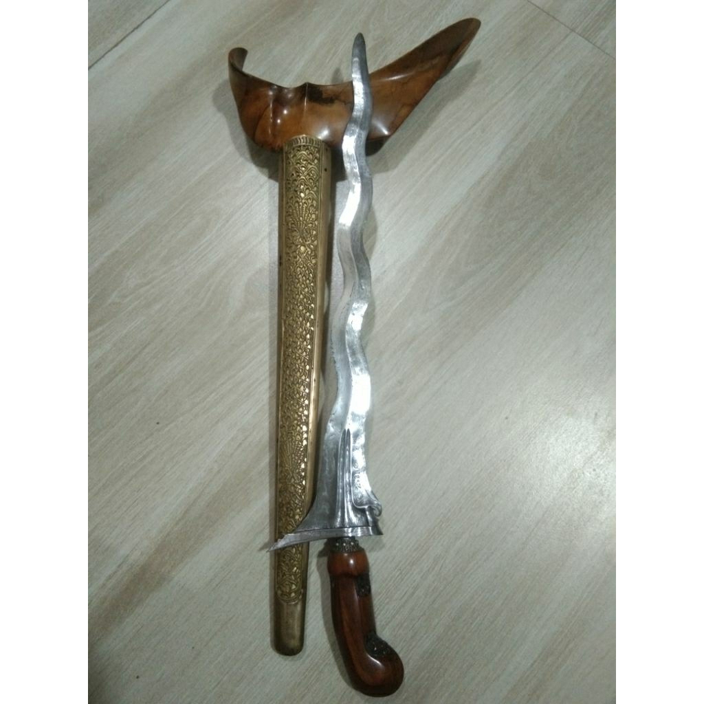 Keris Panimbal sepuh