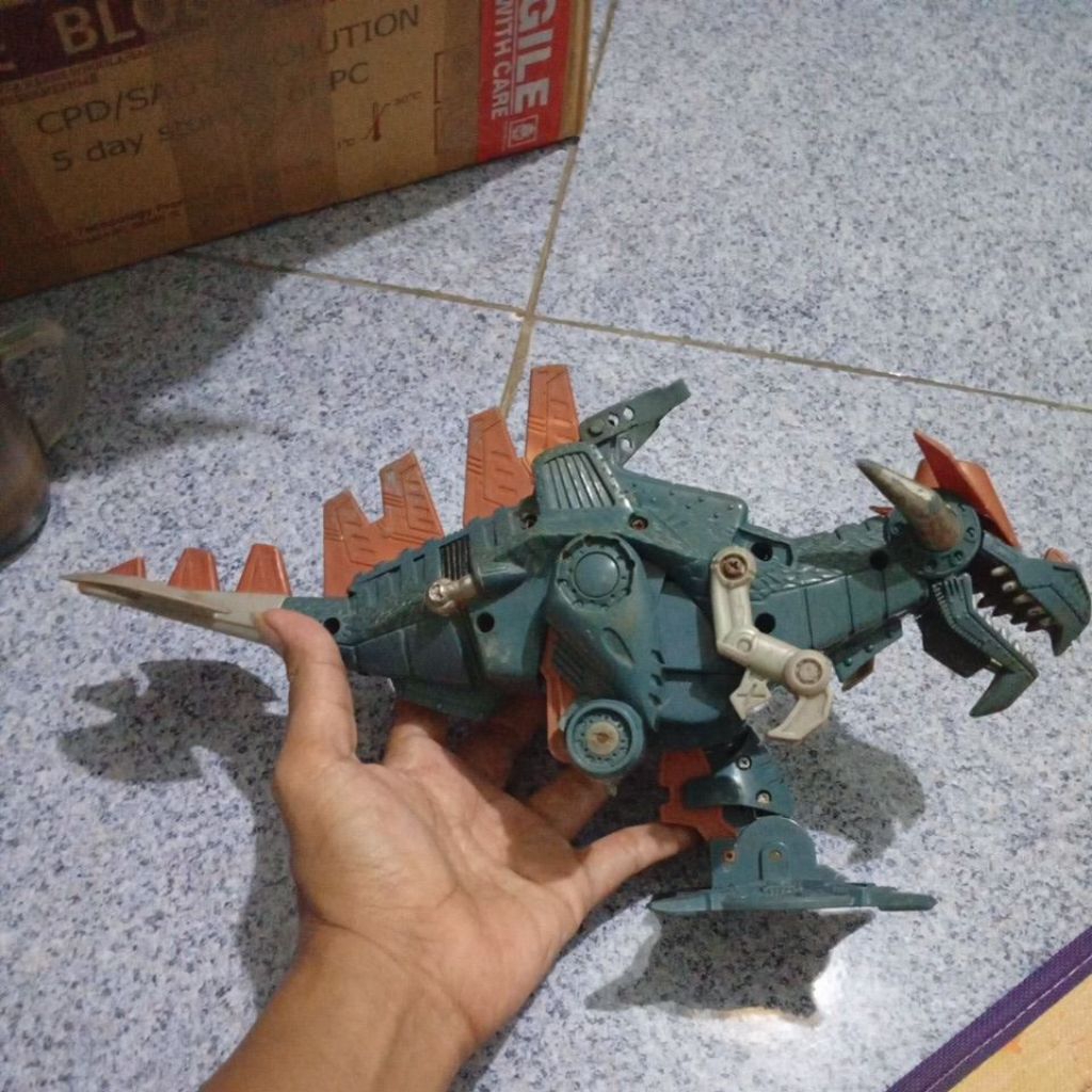 Figure MOTU Master of the Universe Dragon Vehicle Robot