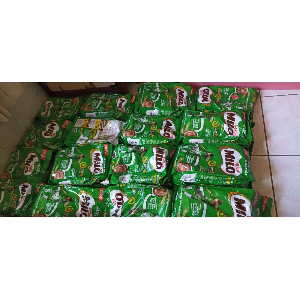 

nestle miloori 1kg/400gr/sachet isi14