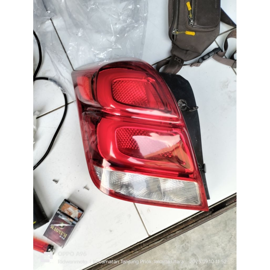 Stoplamp Lampu Belakang Chevrolet Trax LED Kiri