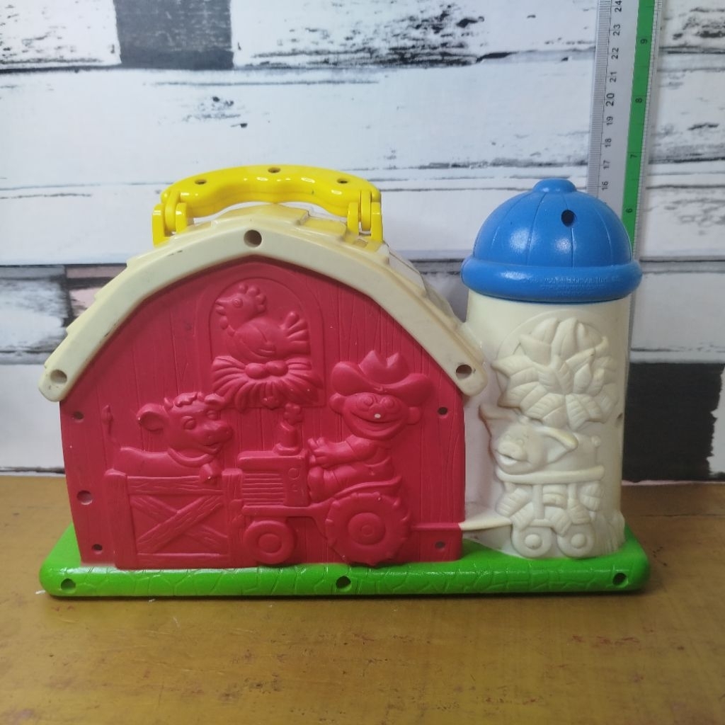Mainan rumah Fisher price sesame street & Barney fisher price