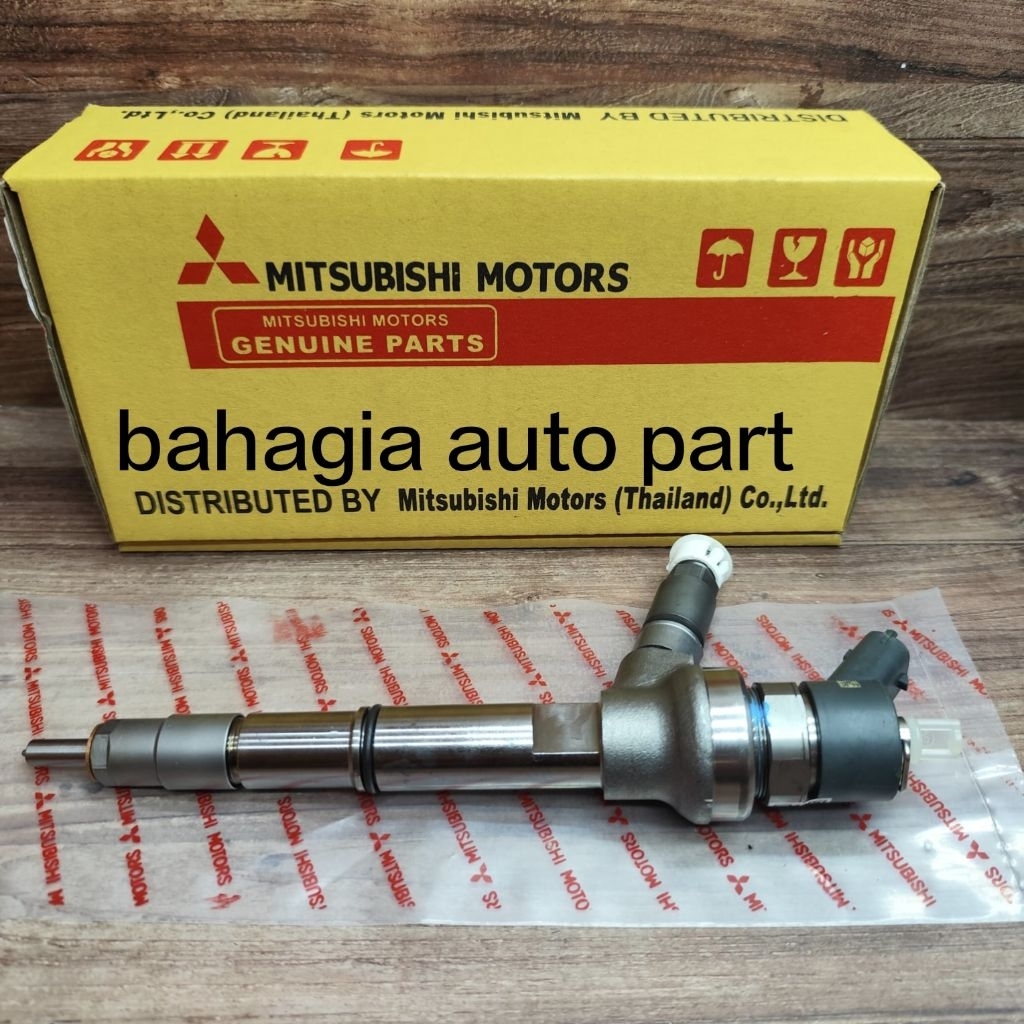 NOZZEL INJEKTOR ASSY MITSUBISHI PS125 CANTER EURO 4 ORIGINAL