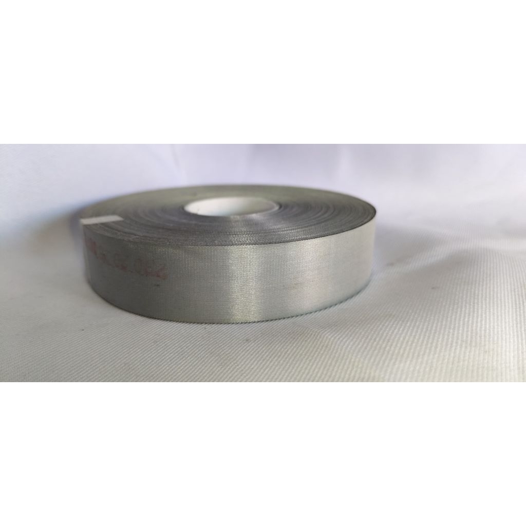 

PITA SCOTHLIGHT/REFLEKTOR PEMANTUL CAHAYA KAIN GRADE A ABU-ABU