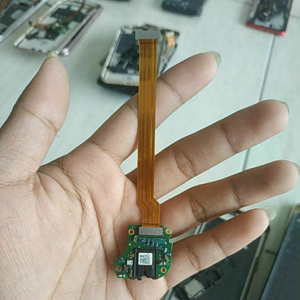 fleksibel headset bekas Oppo a39,kurang kabel antena