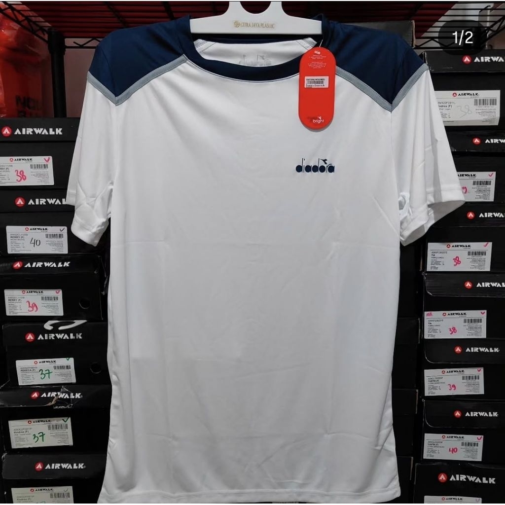 Diadora Brenno JR WHITE size XXL / kaos olahraga jersey cowok remaja putih