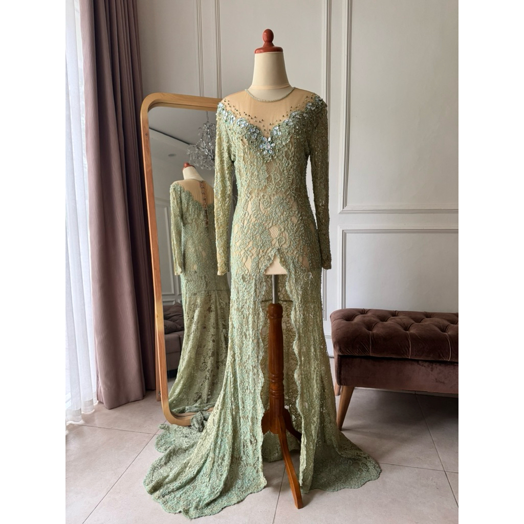Kebaya pengantin preloved bekas murah