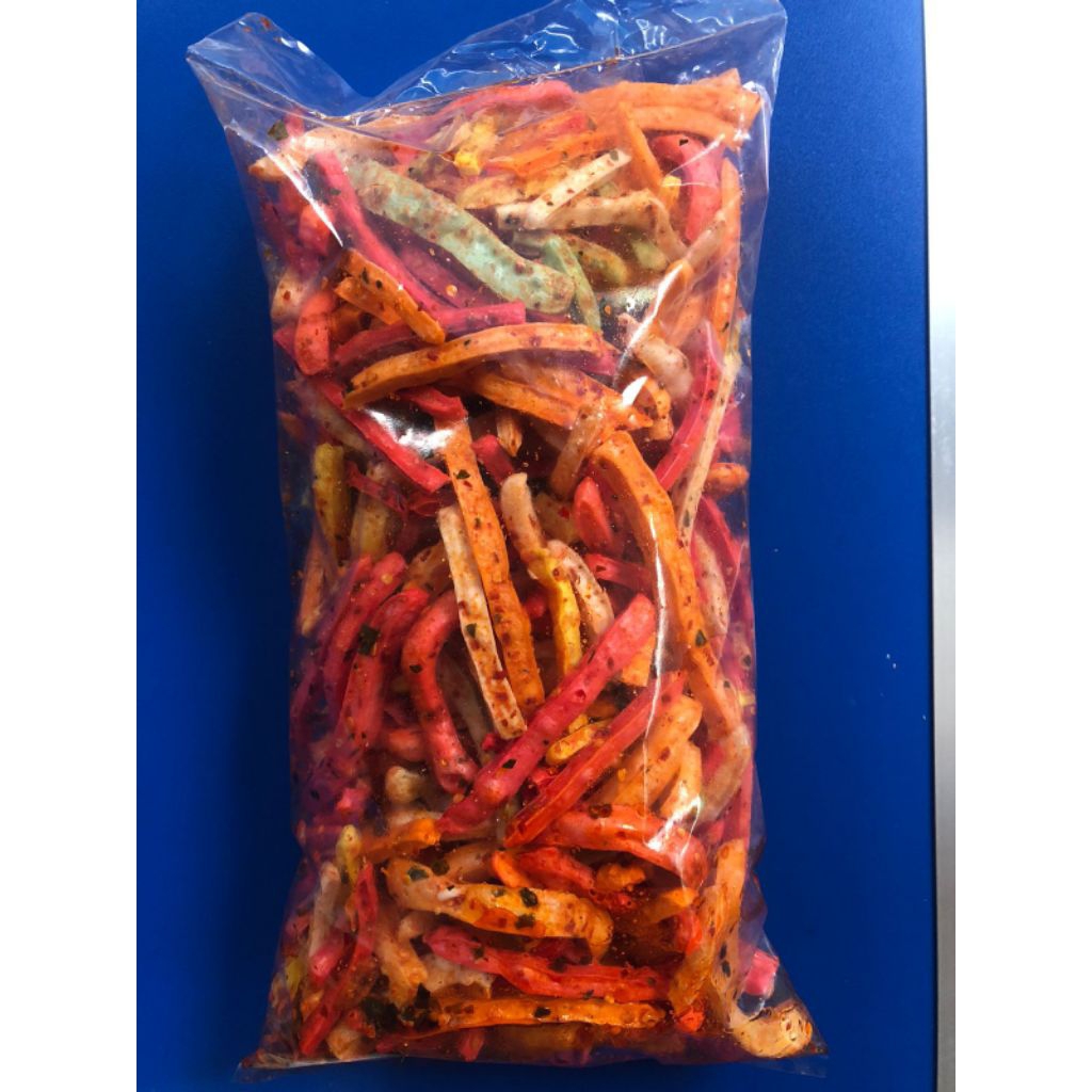 

KERUPUK BETON PEDAS 500GRAM