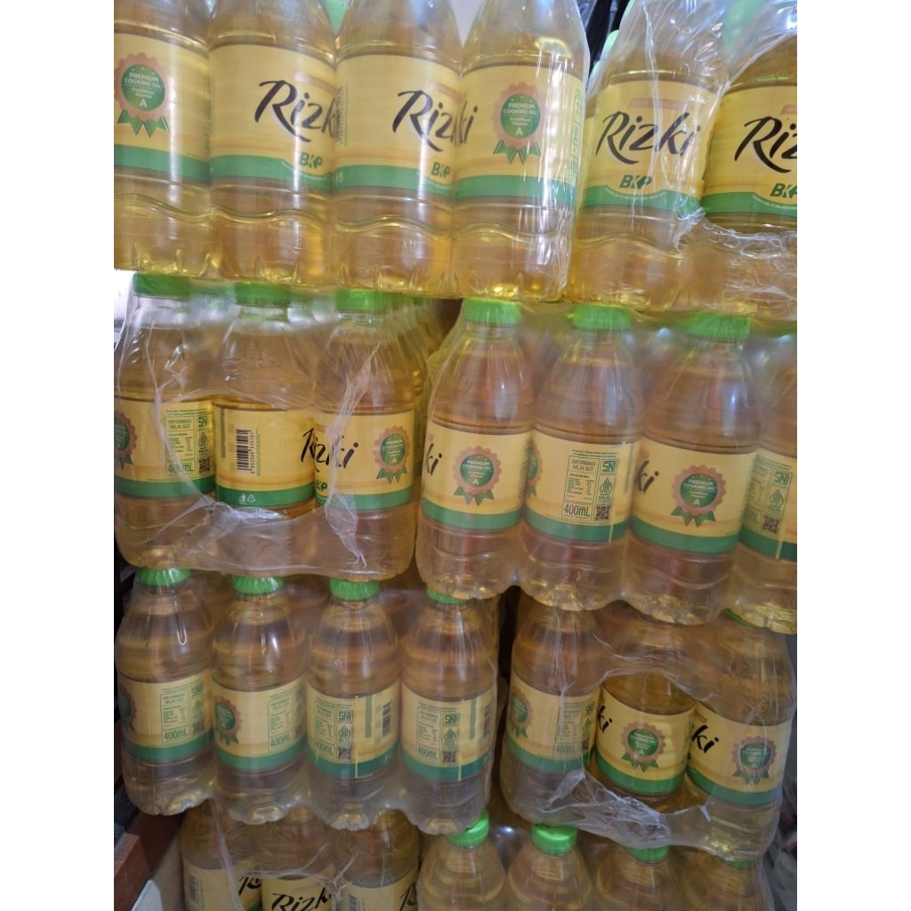 

New Minyak Goreng Rizki Botol 400ml (1krat isi 12pcs)