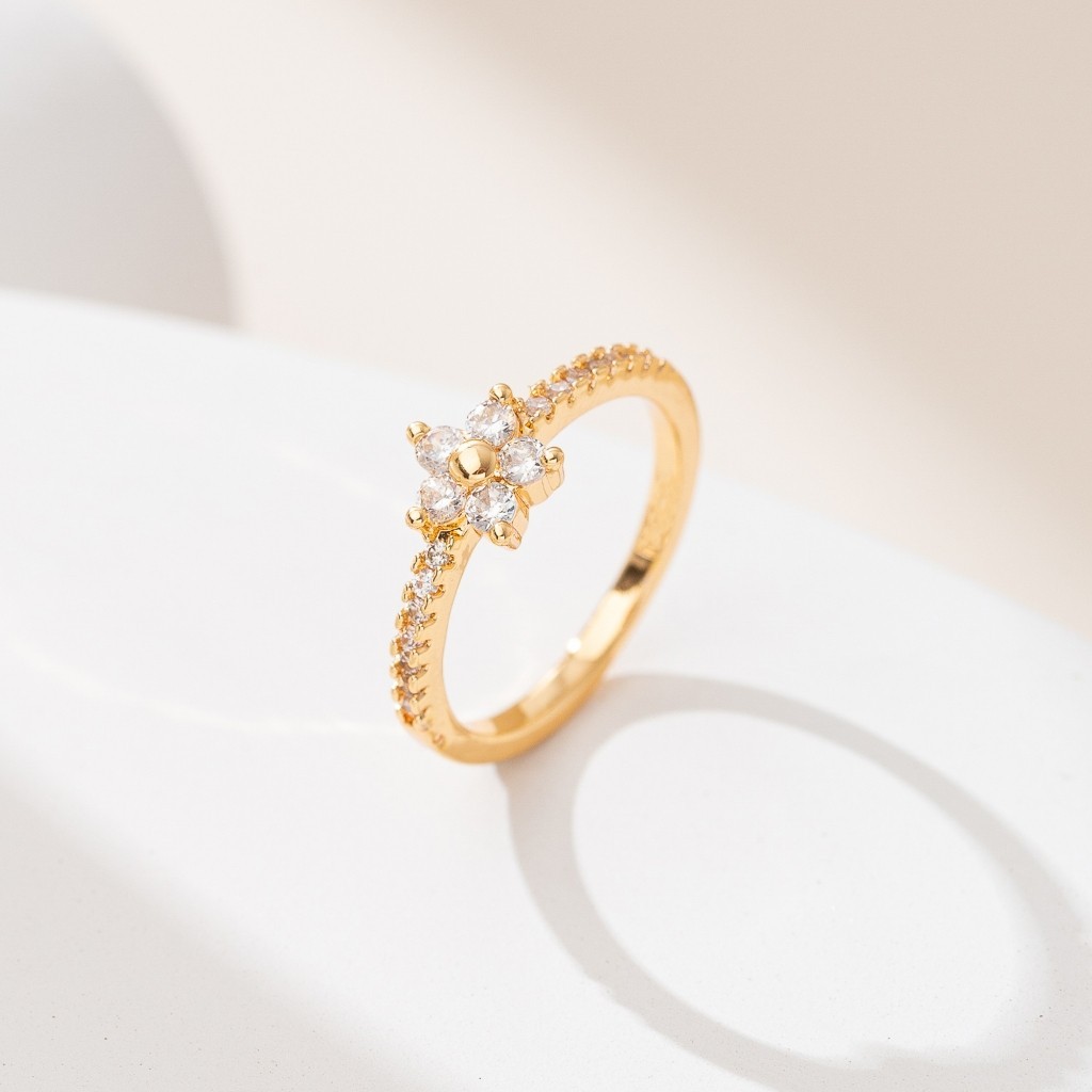 Cincin Mewah Titanium Anti Karat Wanita Emas Perak Berlian Perhiasan Imitasi Perhiasan Wanita