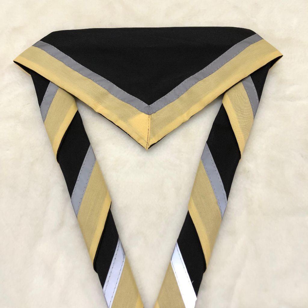 Scraf pramuka polos varian hitam bahan kantun jumping/scraf menyala dalam gelap