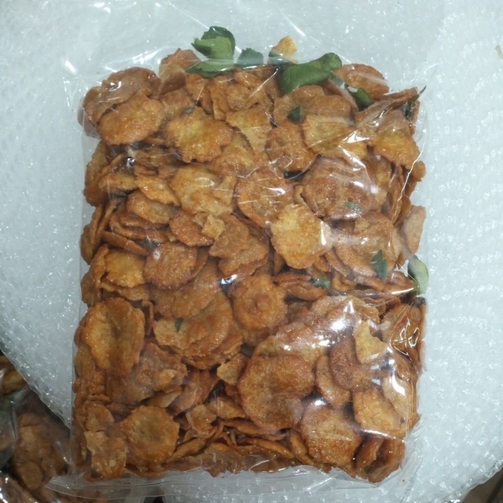 

Emping Pedas Manis Daun Jeruk/Emping Thailand 500gram