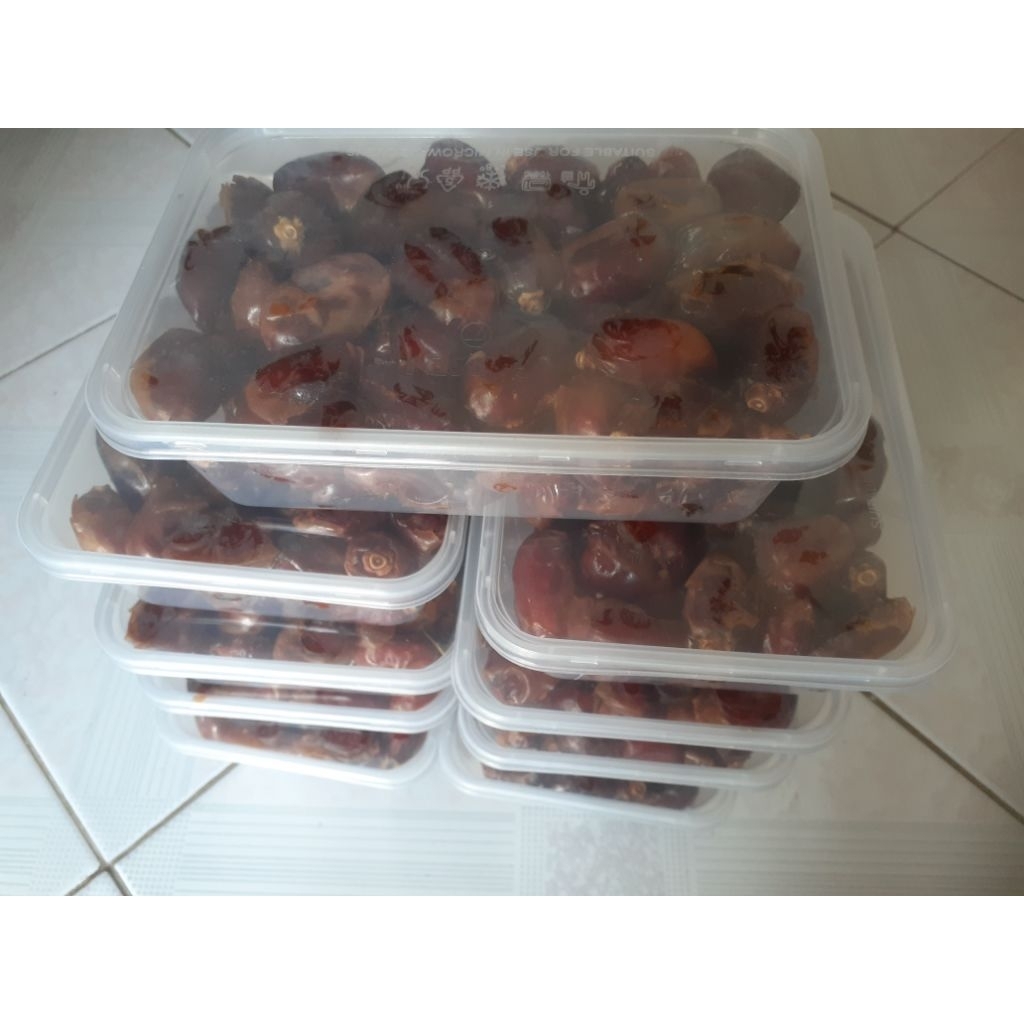 

kurma 500 gram