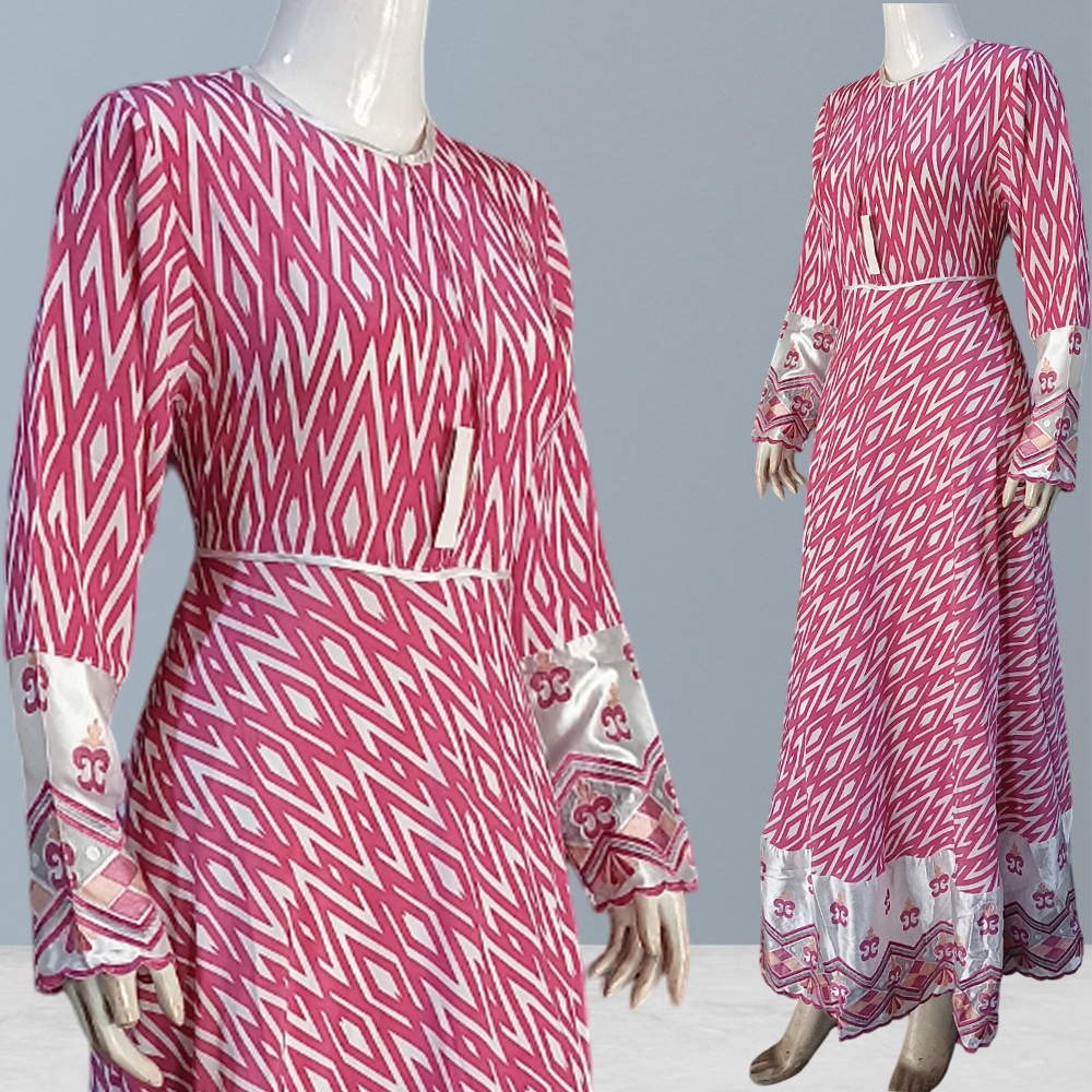 Gamis Riyadh Batik Motif Abstrak Coklat Muda Wolfis Lengan Resleting LD 98