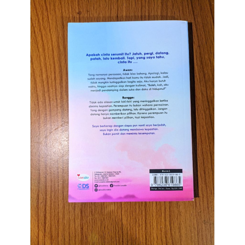 [PRELOVED] Novel Bukan Buku Nikah - Ria Ricis Original+ttd