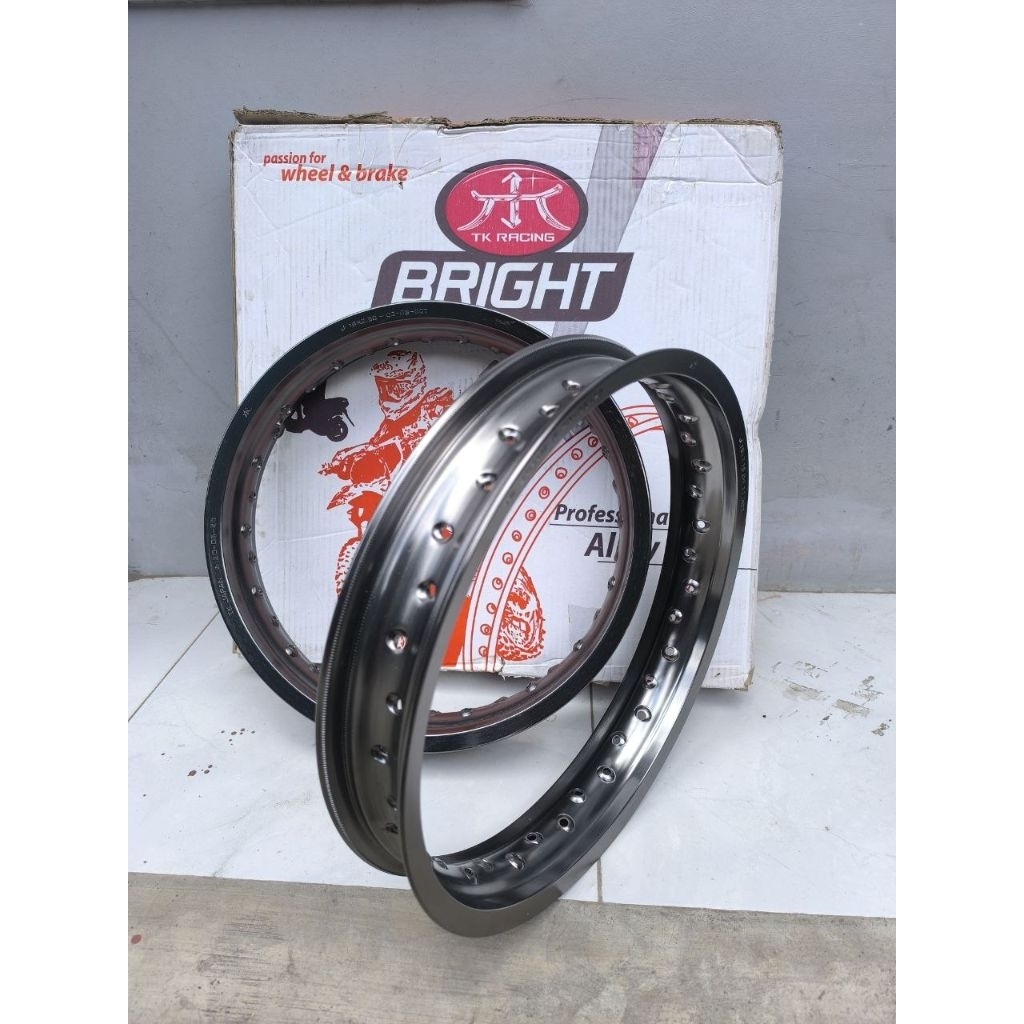 VELG PELEK TK RACING 215 DAN 250 RING 16 HOLE LUBANG 36 ORIGINAL BARU WARNA TITANIUM BISA UNTUK MODI