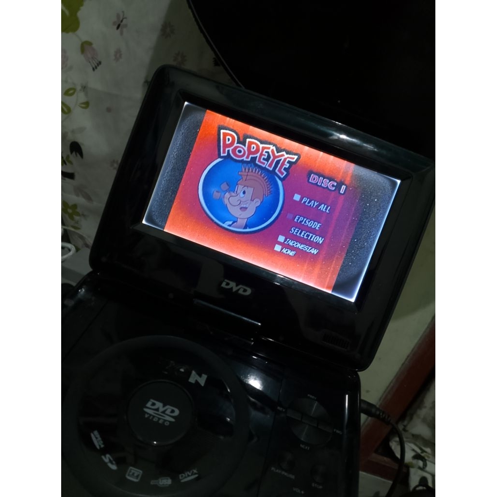 DVD portable nyala second minus