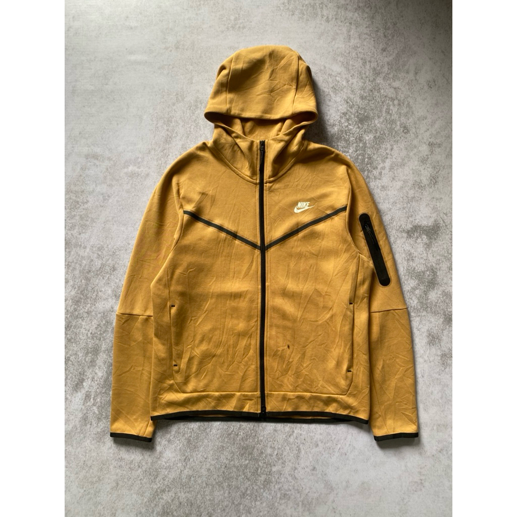 Nike tech fleece new season