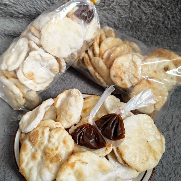 

Kemplang Panggang Bantat Isi 25 Aseli Ikan Lampung