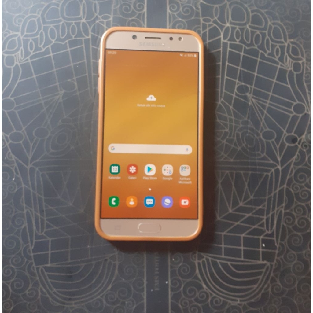 Hp samsung j7 pro ram3/32Gb bekas