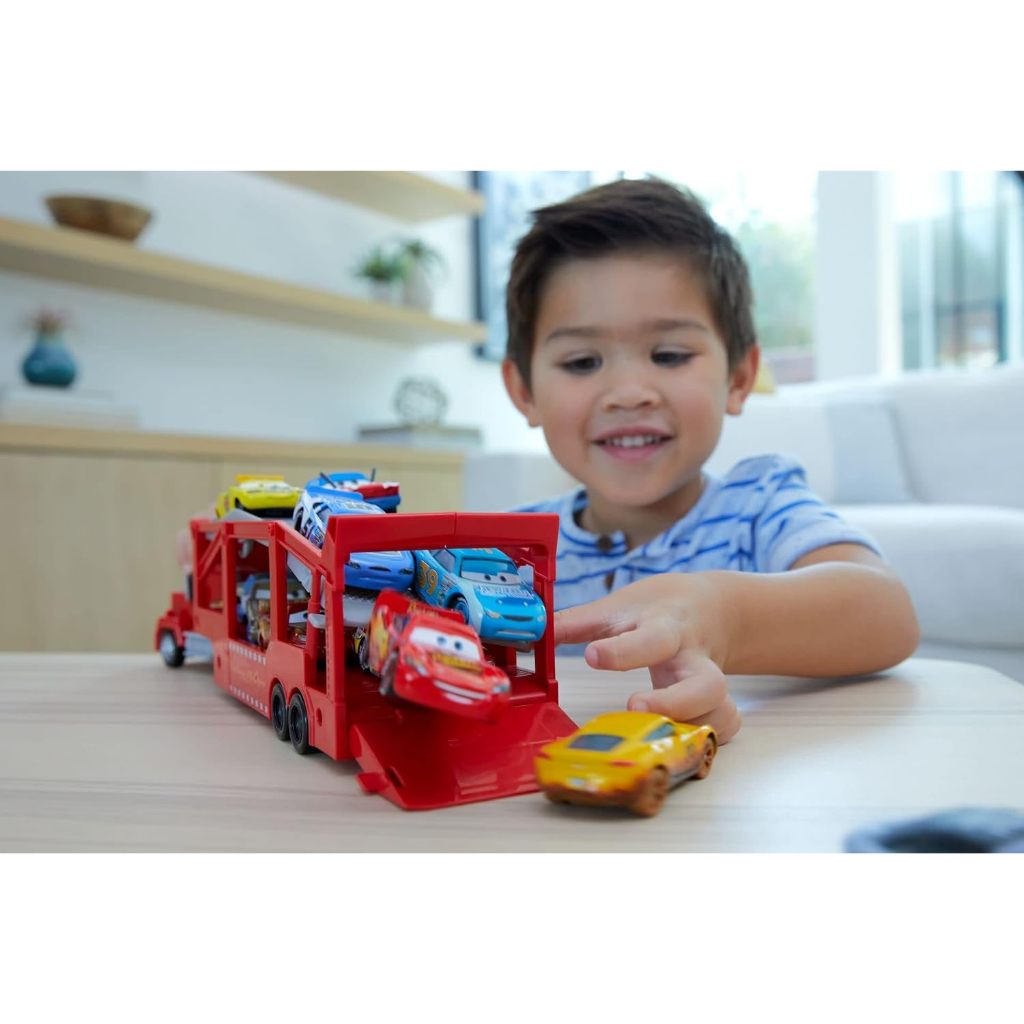 READY MATTEL DISNEY DAN PIXAR CARS MACK HAULER, TRUK PENGANGKUT MAINAN 13 INCI DENGAN RAMP & CARRY