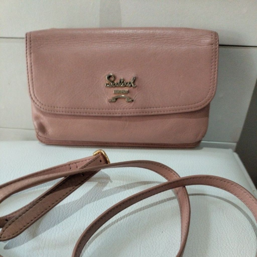 Preloved Sling Bag SALAD