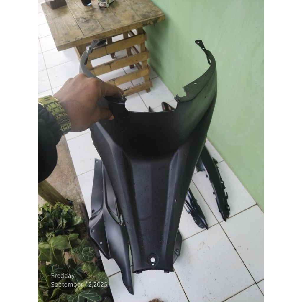 Cover aki atas/boddy kasar Suzuki Skywave 125