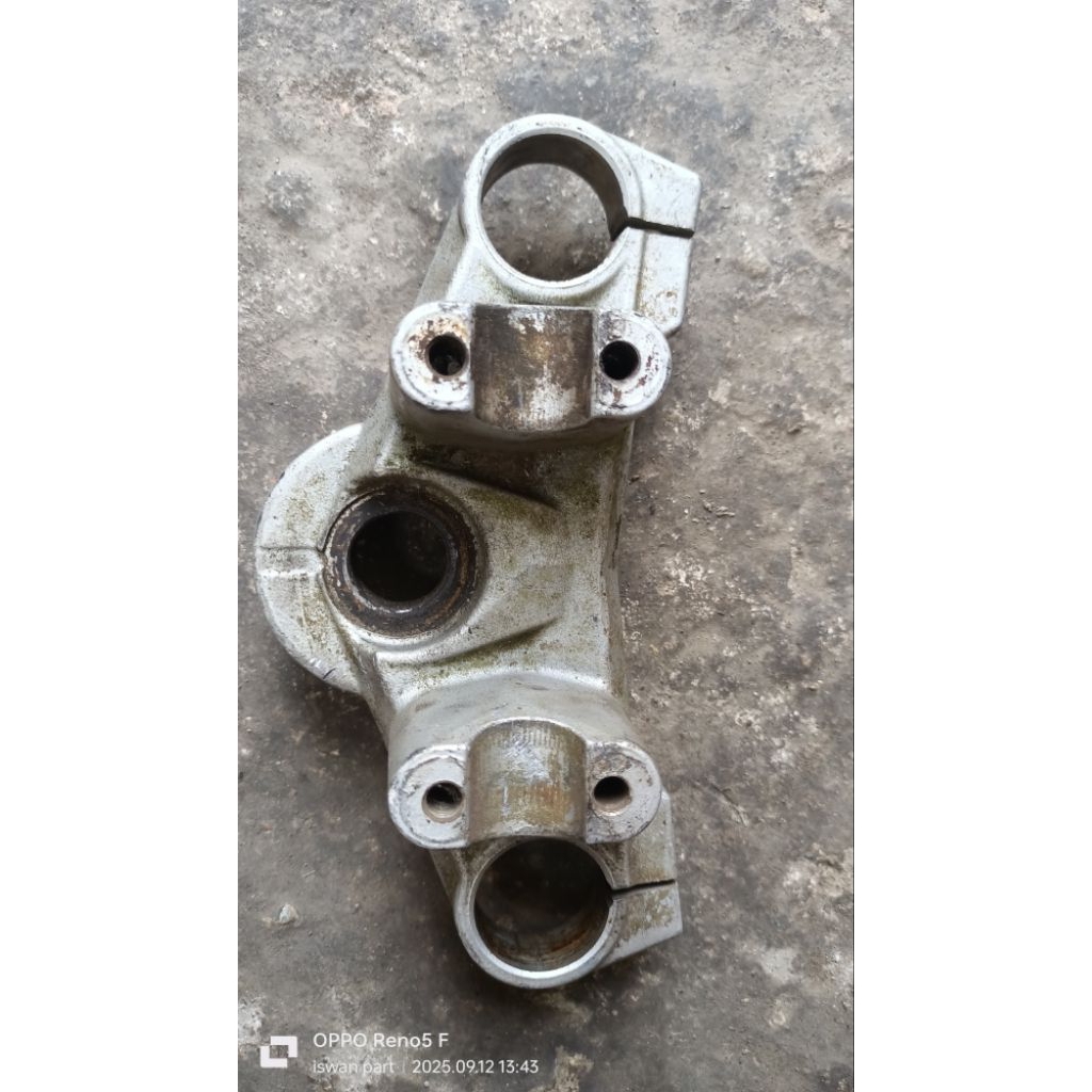 segitiga atas T atas yamaha Vixion new ori copotan