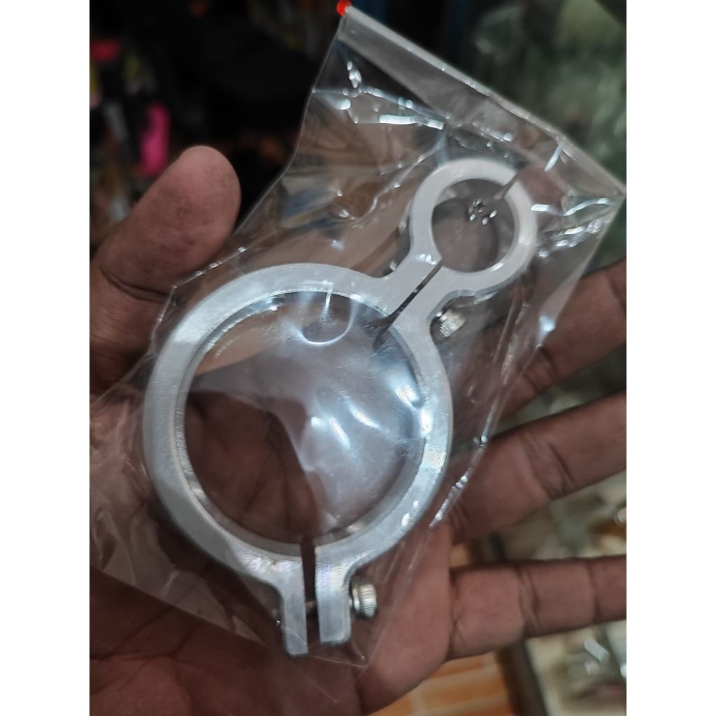 braket klem Shock tabung pisah ninja R motor drag nempel di rangka