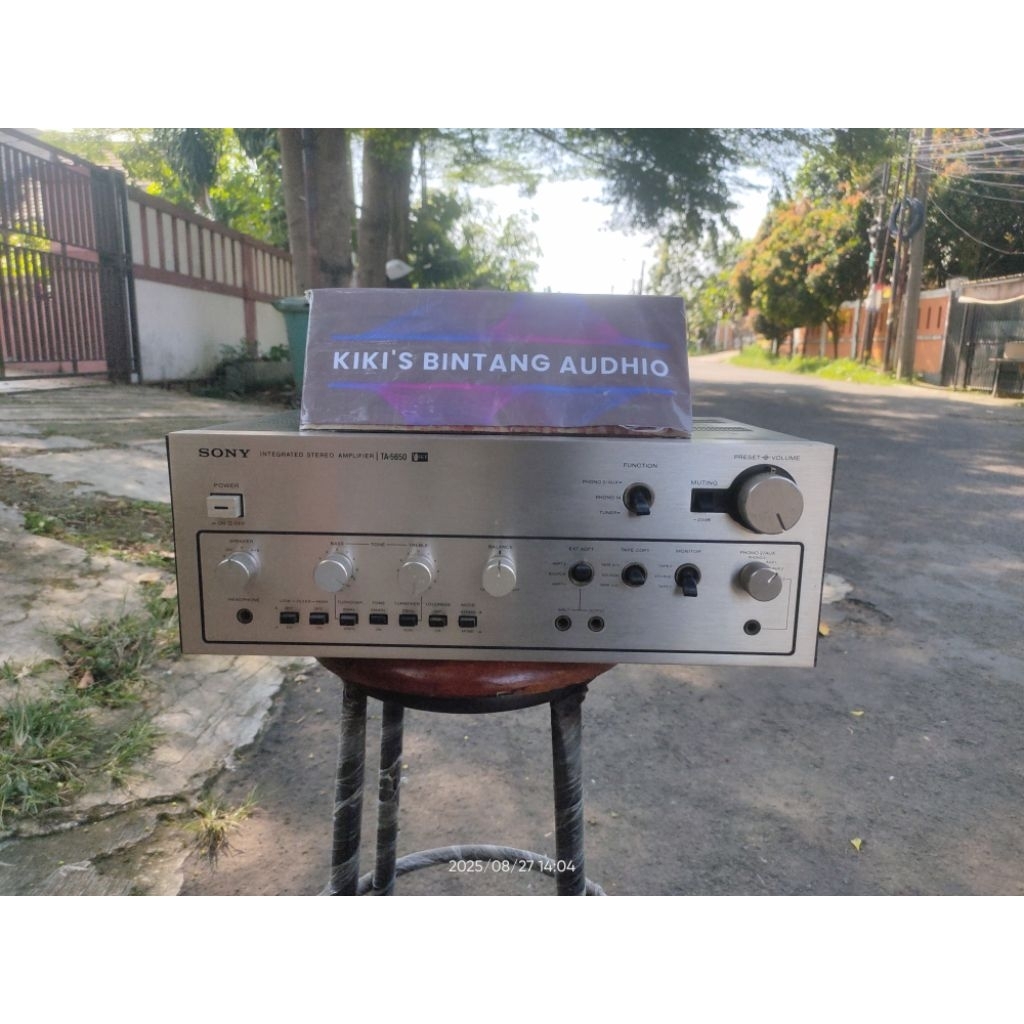 intregated amplifier SONY TA 5650