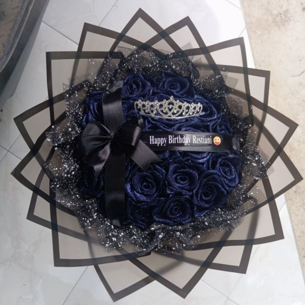 

bouquet pita satin 20 tangkai full gliter dan kupu kupu