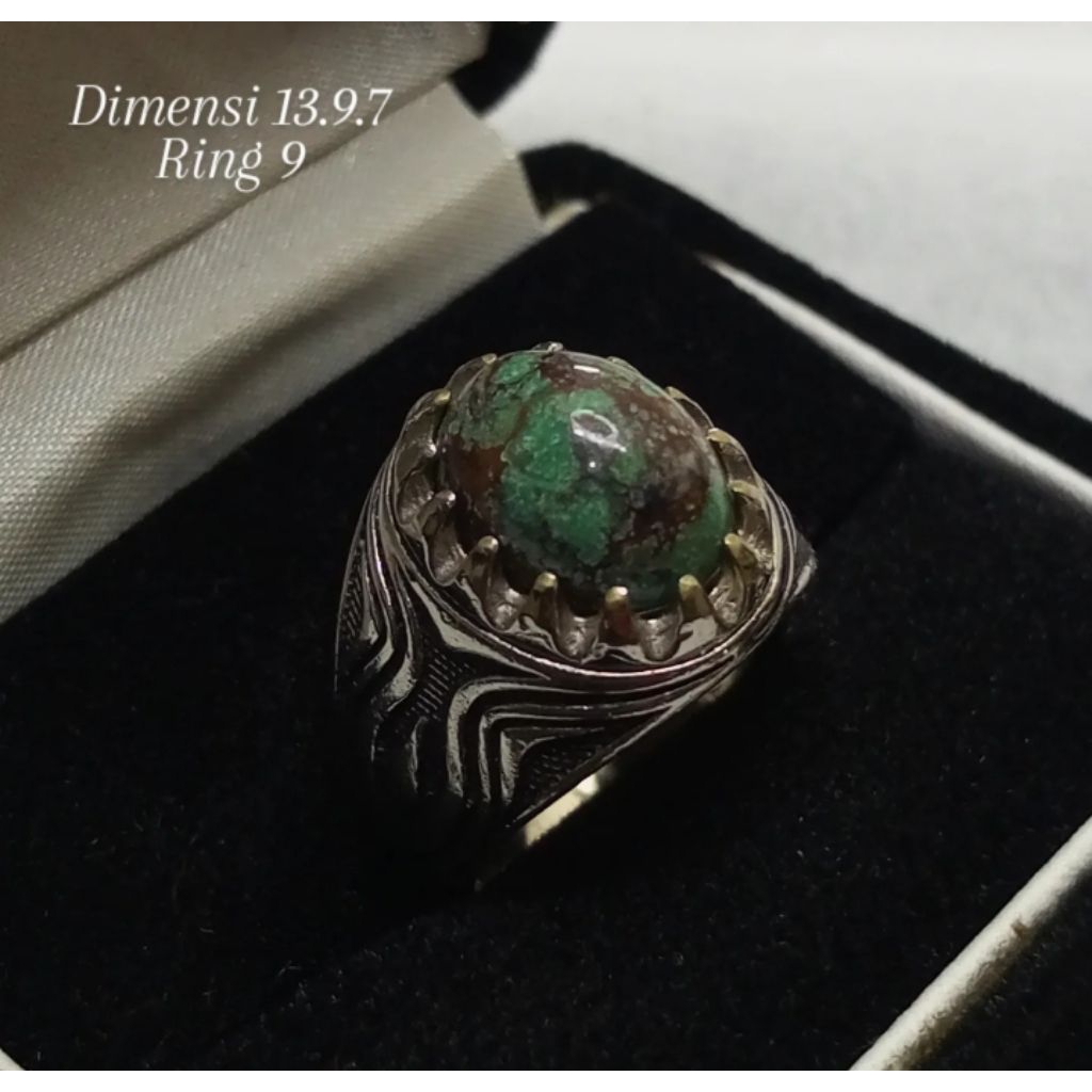 Natural Pirus Persia Hijau Urat Merah