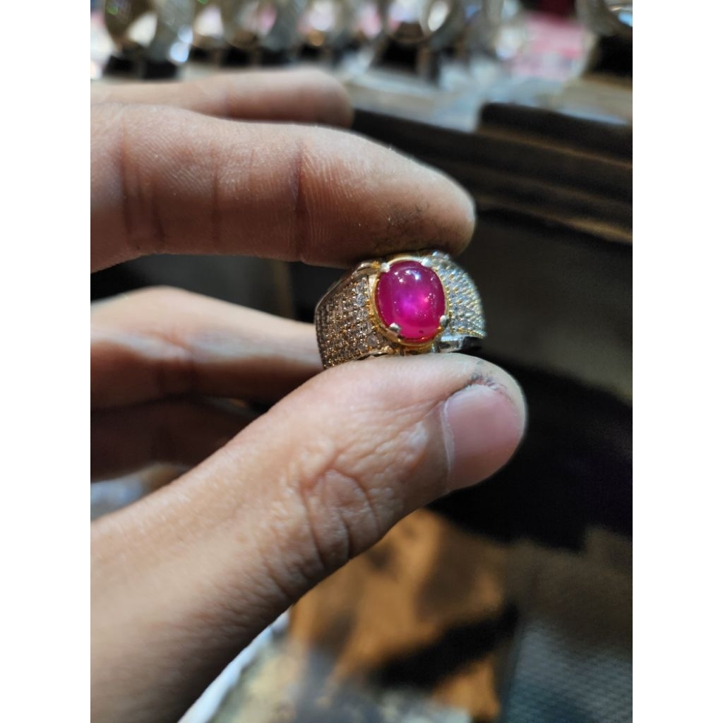 Natural Ruby Corundum | Berat 4-5 Ct (Est) | Dimensi 10 x 6 x 5 mm | Ring Perak Semi Micro
