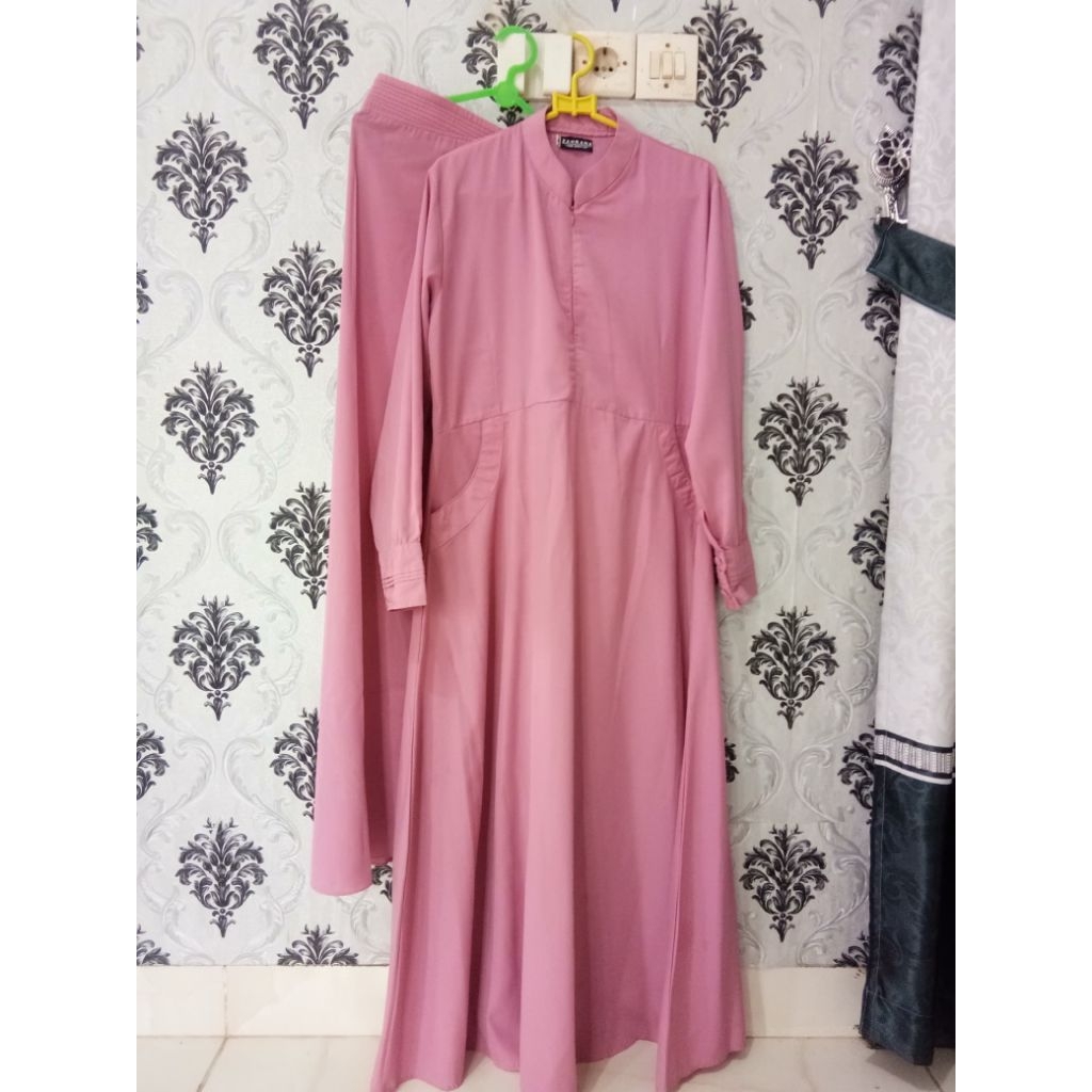 Preloved gamis branded like new