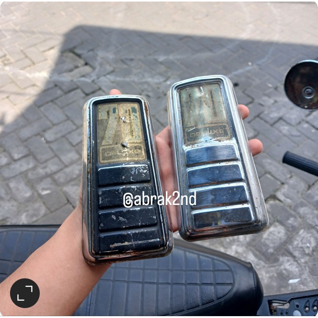 emblem dasi c70 original