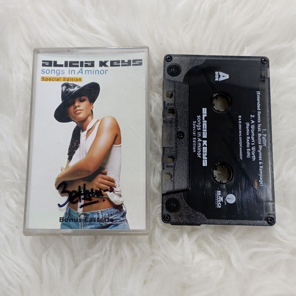 kaset pita Alicia keys