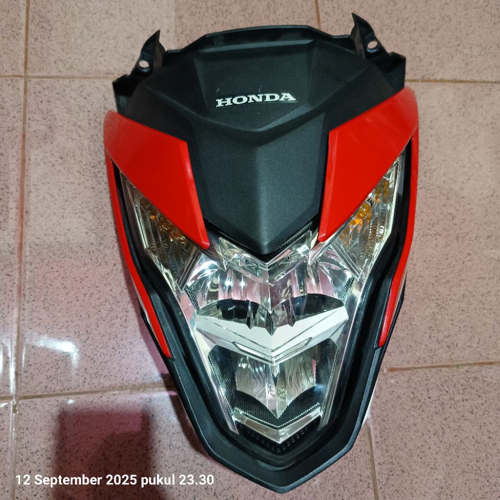 Batok kepala fullset Sonic 150 R batok reflektor headlamp speedometer Honda Sonic 150 R fullset