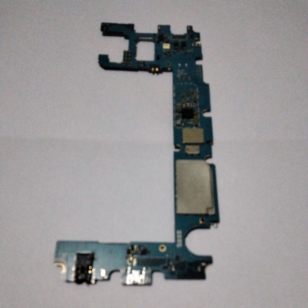 bahan kanibalan mesin Samsung j6 plus matot