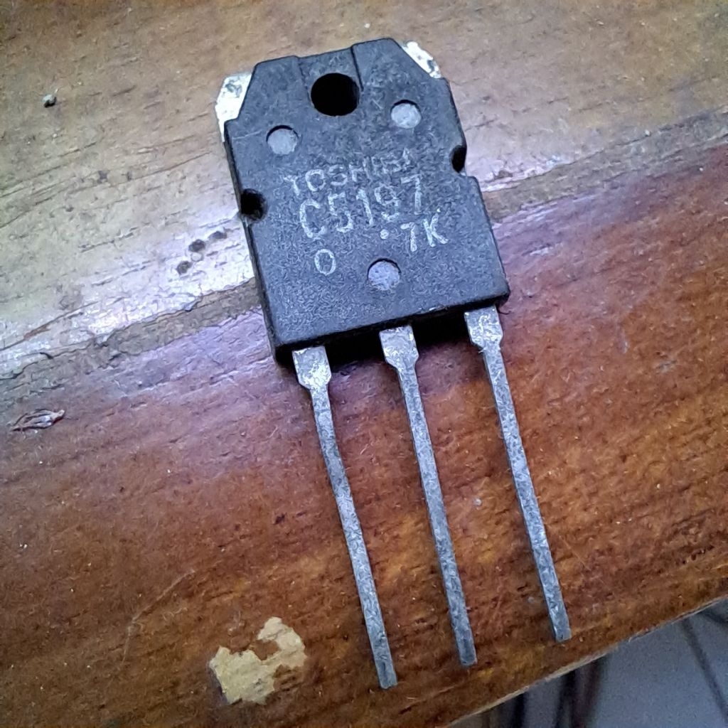 Transistor 2SC5197 C5197 ORIGINAL TOSHIBA NOS