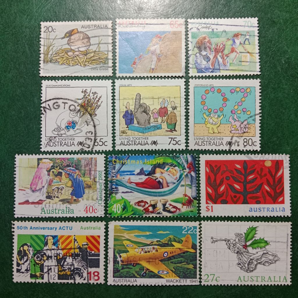 

Prangko Australia 12 pcs Campur USED