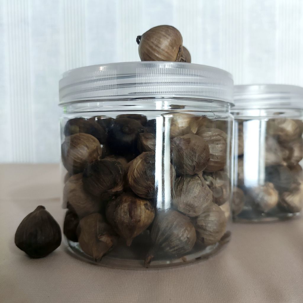 

Black Garlic Tunggal Premium 250 Gram Bawang Hitam Tunggal by Asyraf Garlic Premium Grosir Herbal Murah Sehat