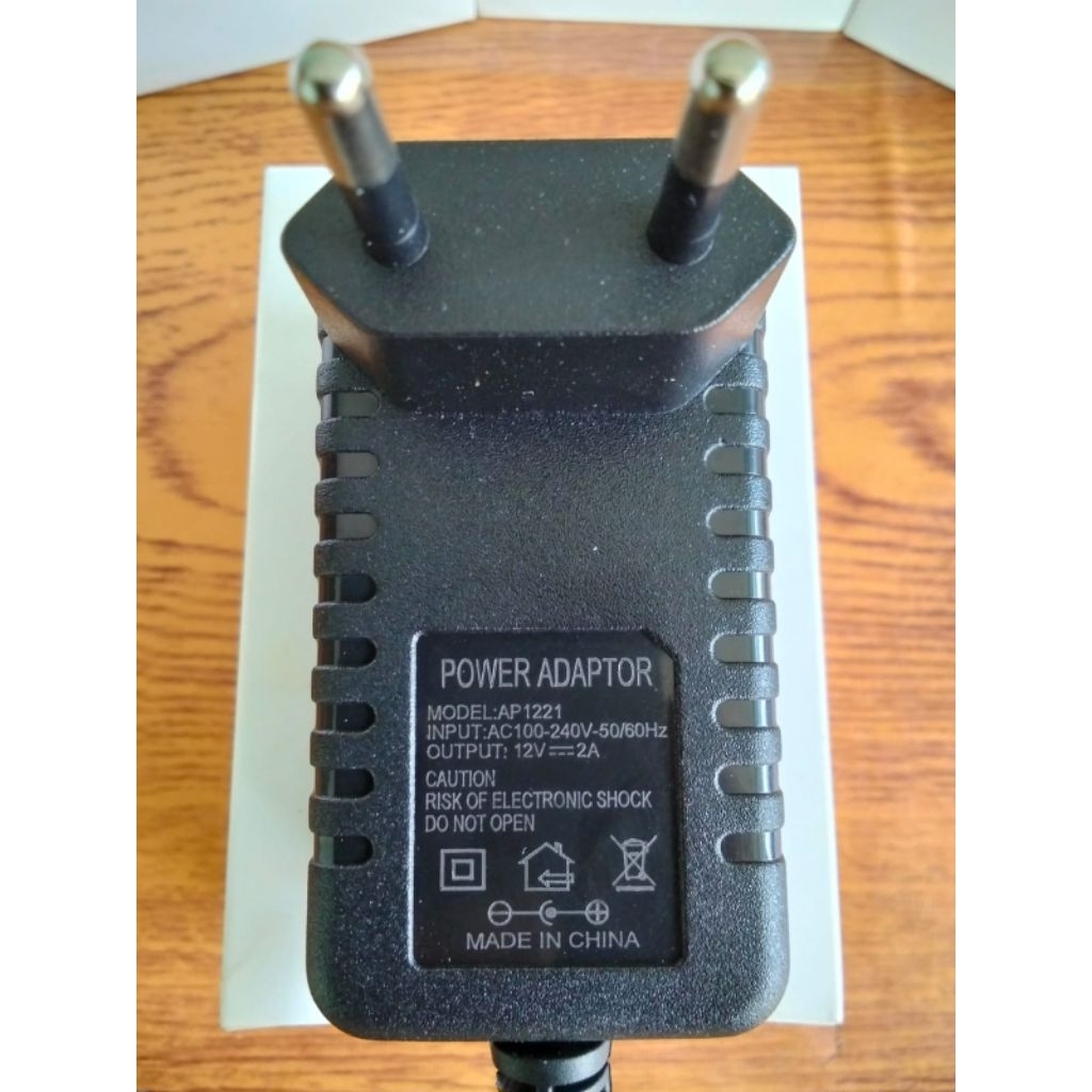 adaptor router,stb 12V 2A