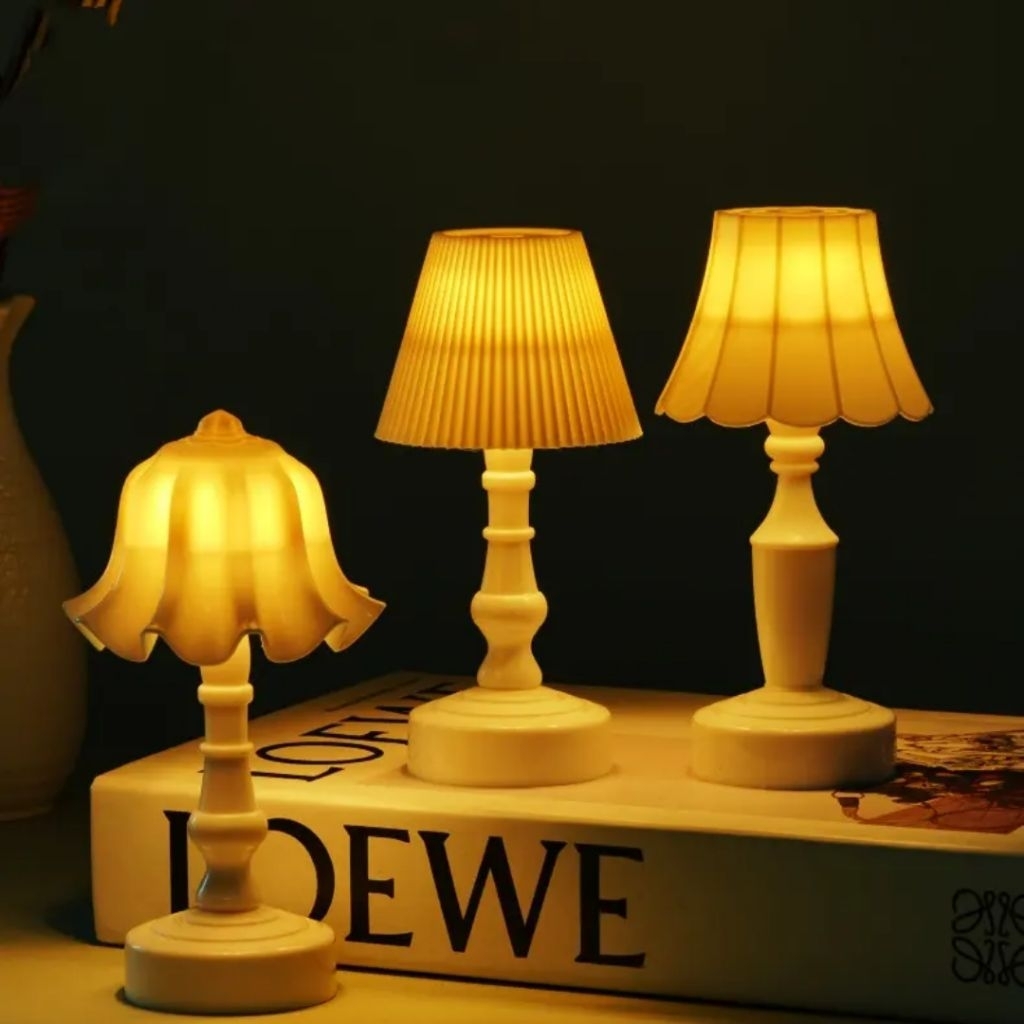 Lampu Tidur / Lampu Hias Ala Eropa Lampu Tidur Kamar Aesthetic Lampu Meja Kristal