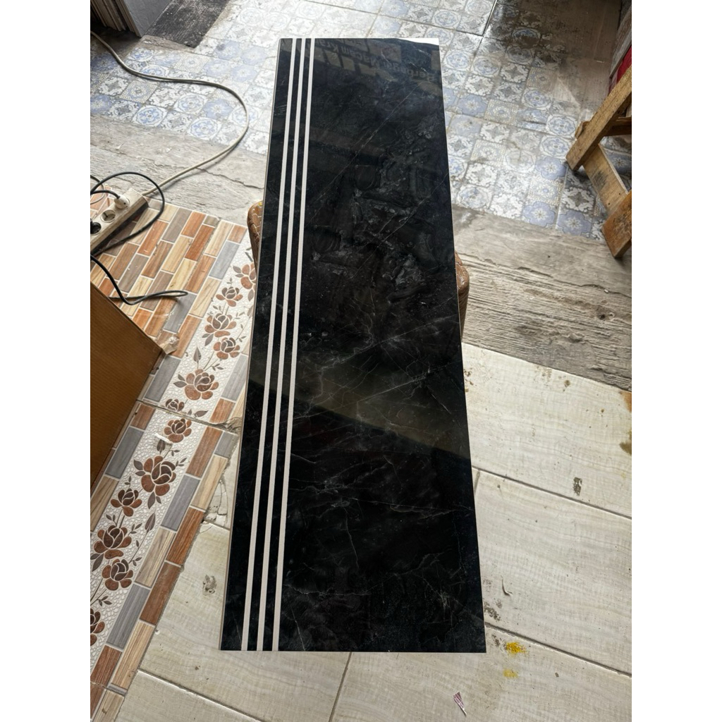 granit anak tangga costume motif hitam marmer 30x80 sampai 30x120