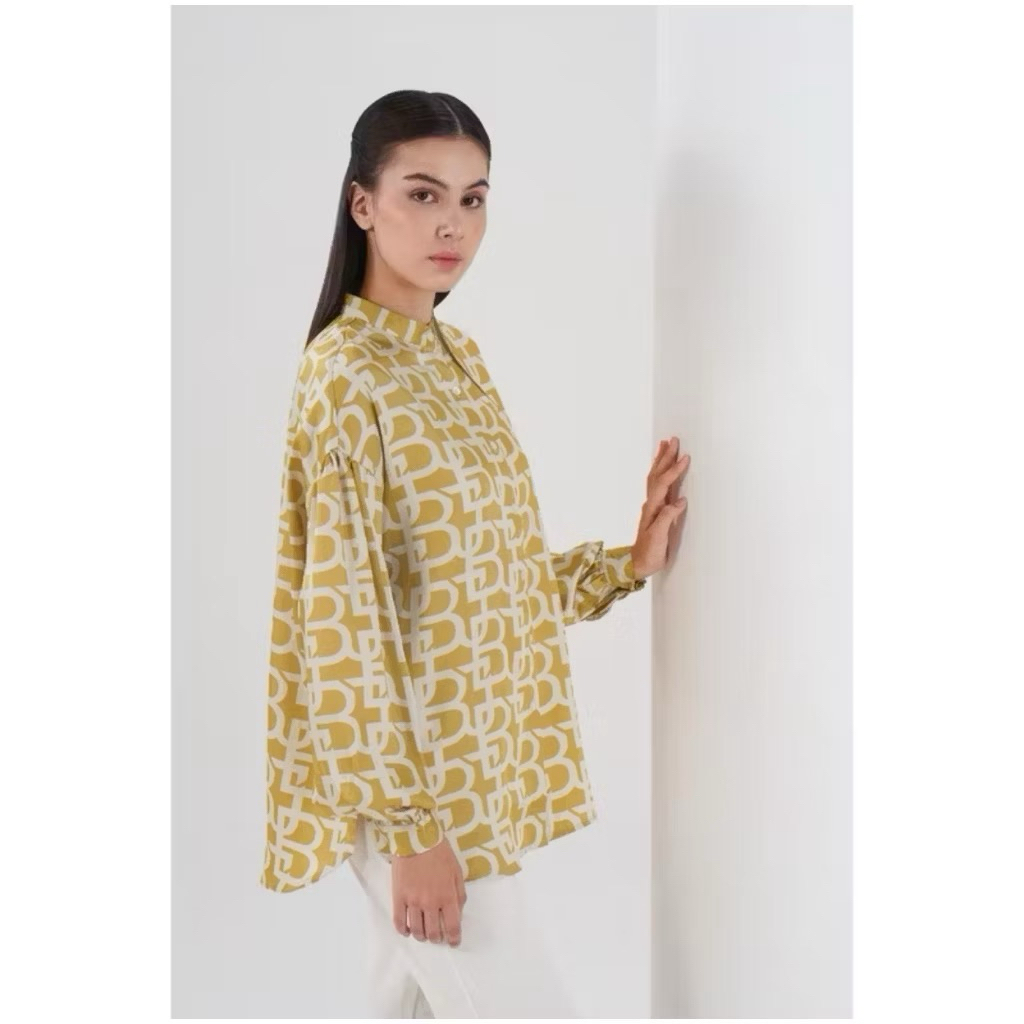 Benang Jarum Monogram Mustard size M