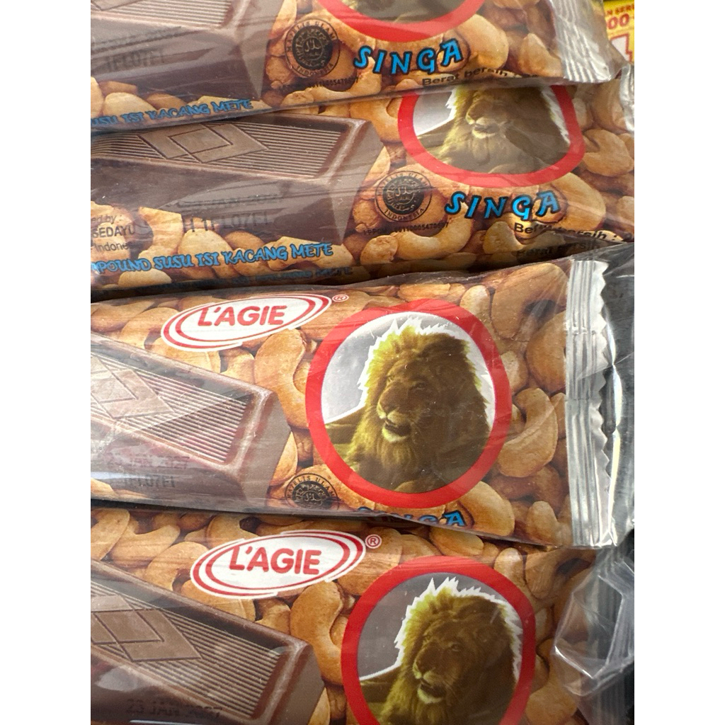 Olivoliv Snack Coklat Lagie Mete Mente Singa 25Gr Isi 12 Pcs