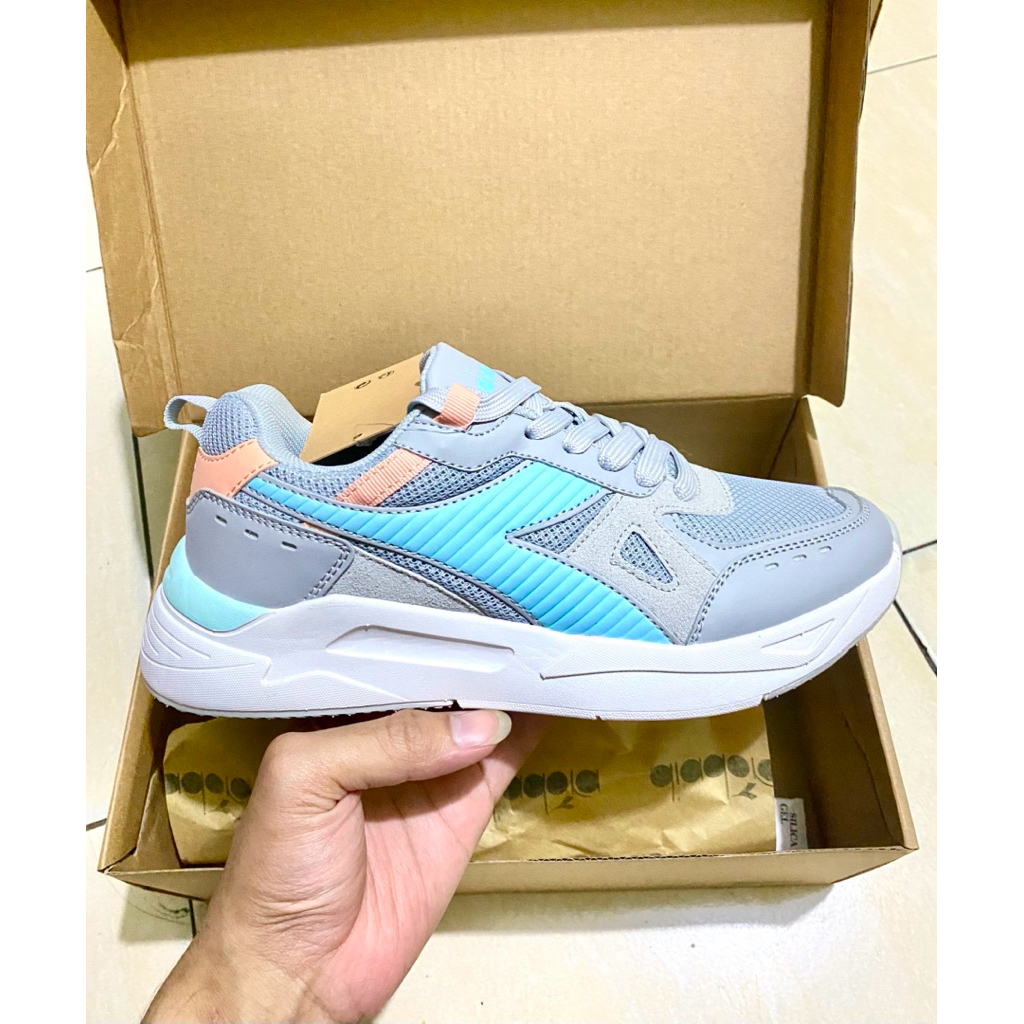 diadora womens original