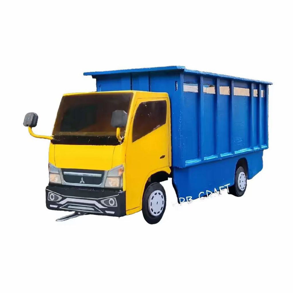 Mainan miniatur truk oleng canter