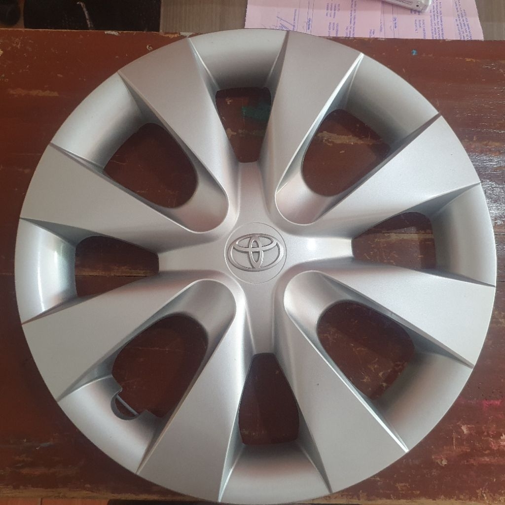 Dop Velg Toyota Avanza Original 1 Biji / Tutup Velg Toyota Avanza Baru