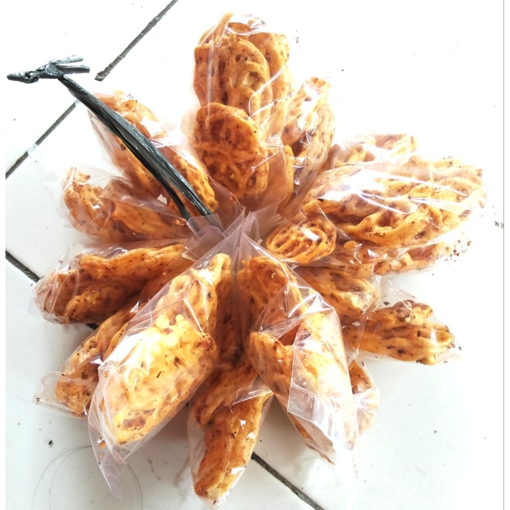 

krupuk"rapael satu ikat isi 15pics