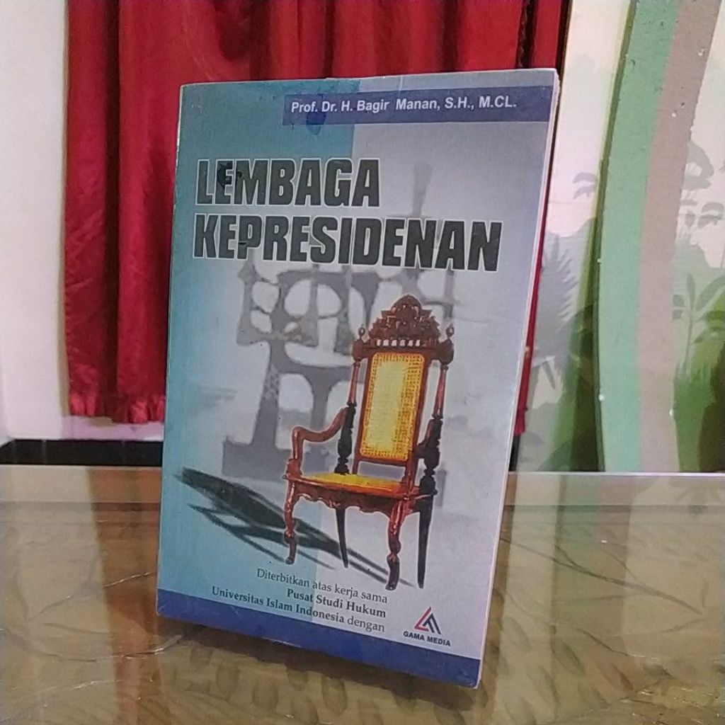 buku LEMBAGA KEPRESIDENAN - H Bagir Manan